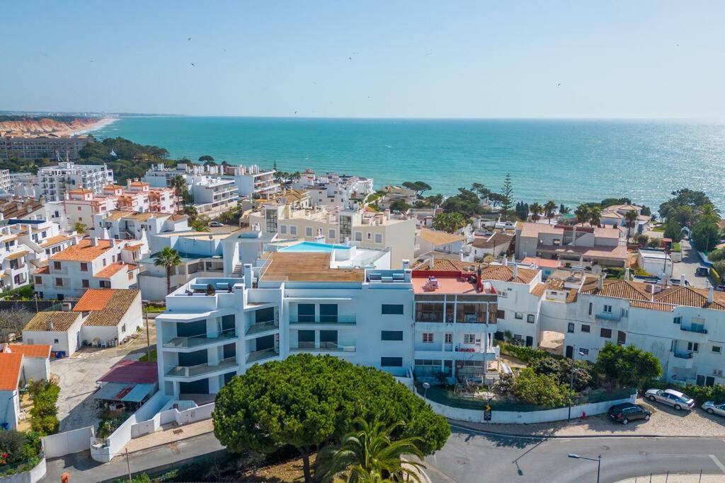 Perfect Place To Escape To With Rooftop Infinity Pool Lägenhet Olhos de Agua  Exteriör bild